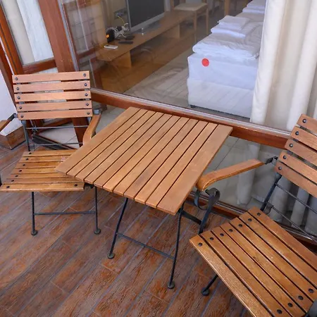 아파트 за гости затворен комплекс емералд 라브다