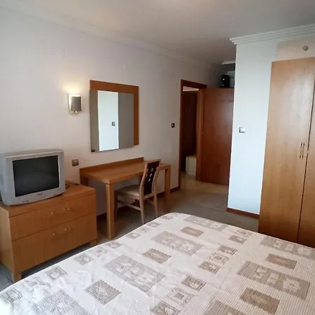 за гости затворен комплекс емералд 아파트 *