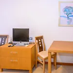 Apartment за гости затворен комплекс емералд Ravda