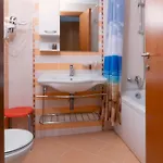 Apartment за гости затворен комплекс емералд *