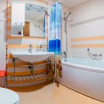 за гости затворен комплекс емералд Apartment *