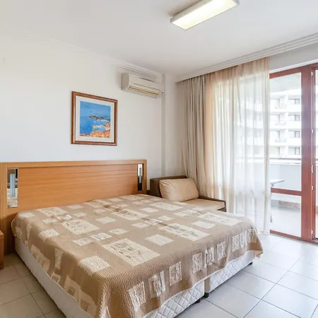 Apartment за гости затворен комплекс емералд Rawda