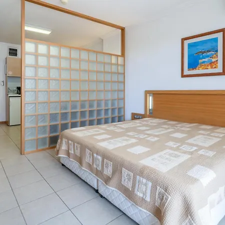 Appartement за гости затворен комплекс емералд *