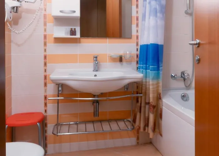 Apartamento за гости затворен комплекс емералд *