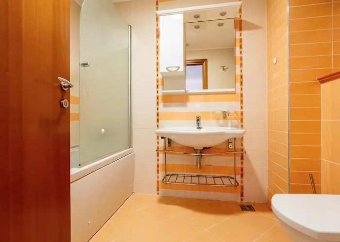 Apartamento за гости затворен комплекс емералд *