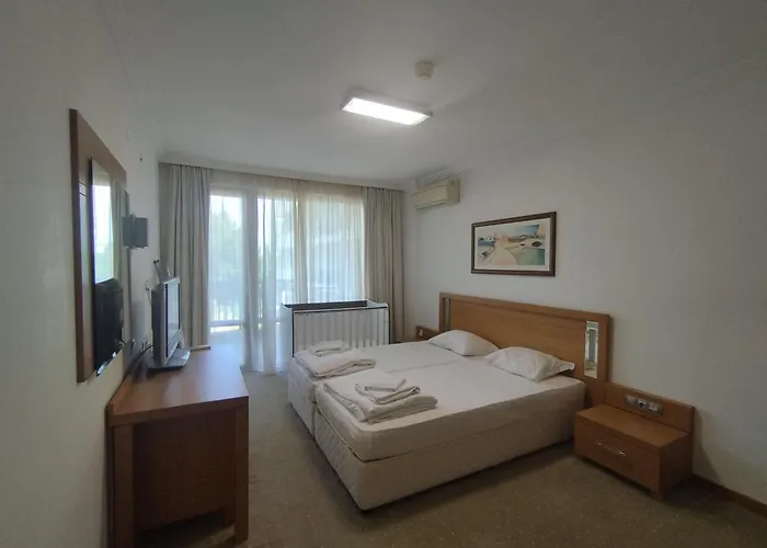 Apartamento за гости затворен комплекс емералд *